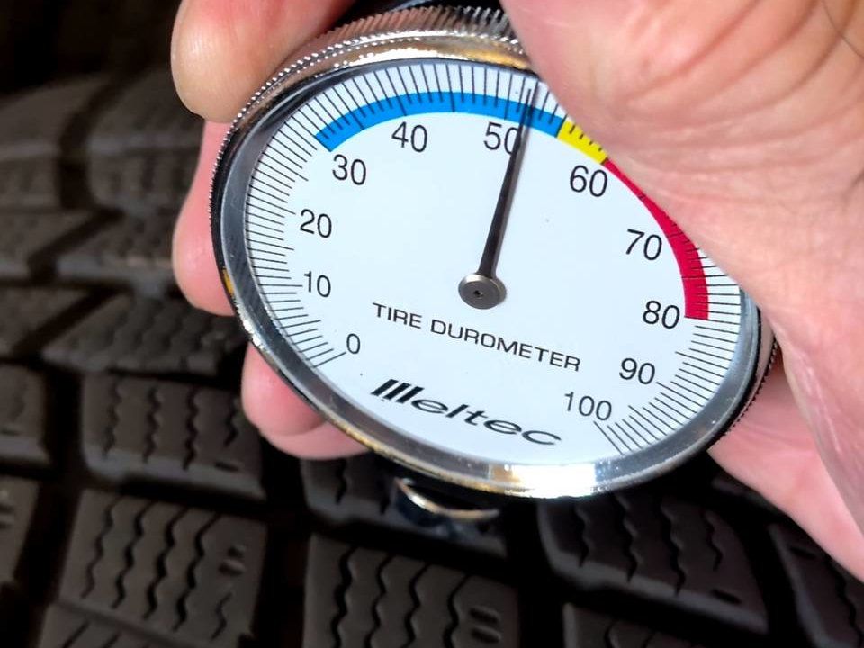 【中古スタッドレス講座】賢い見分け方と失敗しないための注意点の関連記事画像